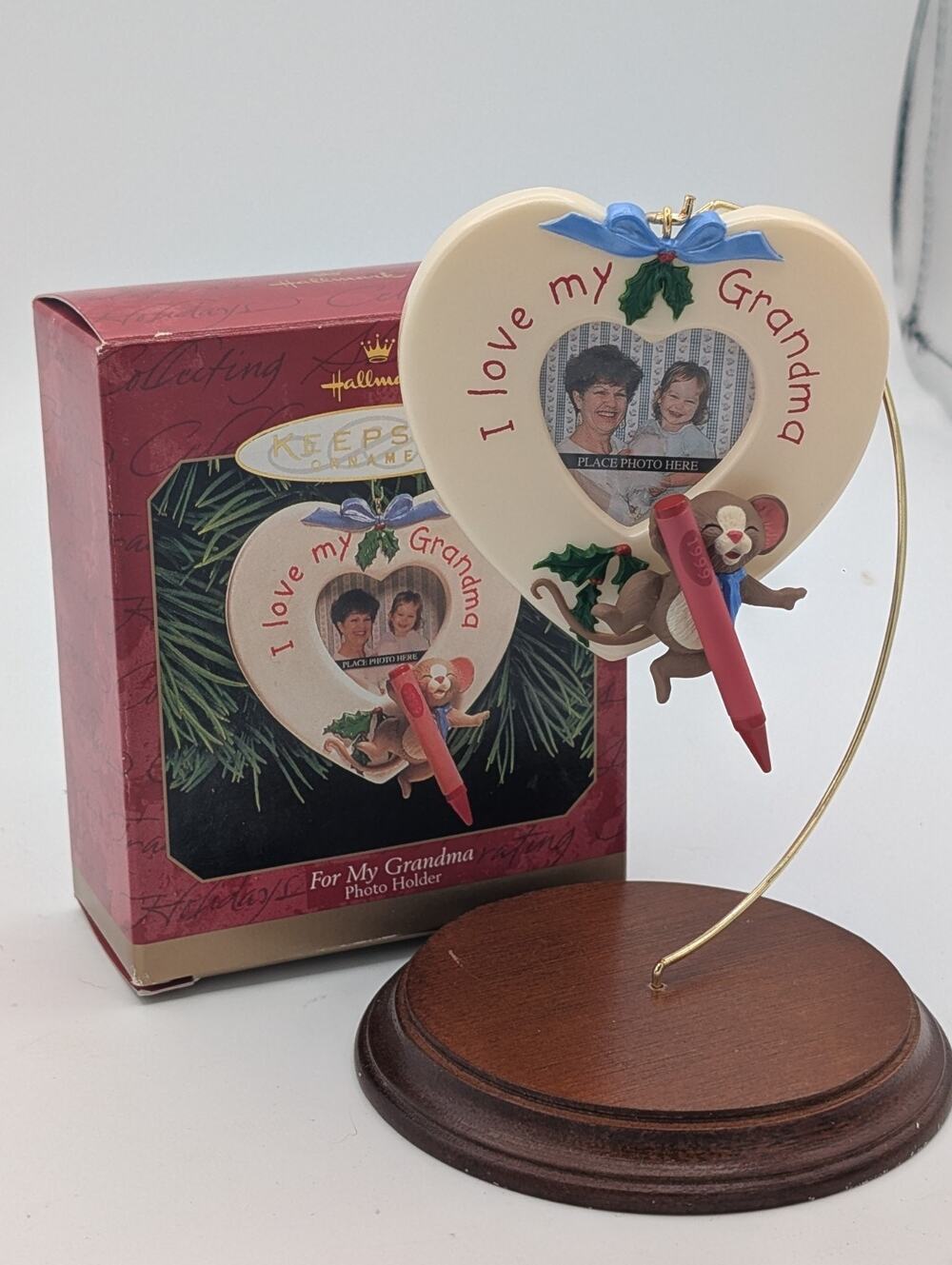 Hallmark “For My Grandma” 1999 Photo Holder Keepsake Ornament Vintage QX6747 NIB